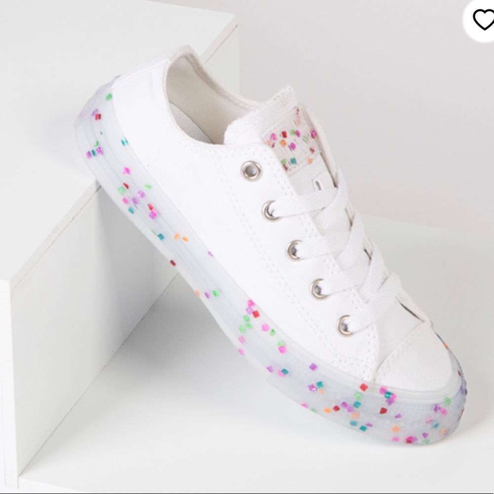 Confetti Converse size womens 7